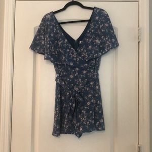 Love & Piece Blue Floral Print Romper With Tie Waist